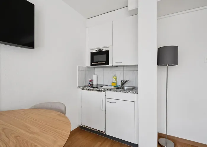 - Crown 43 Apartment