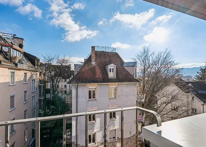 - Crown 43 Διαμέρισμα